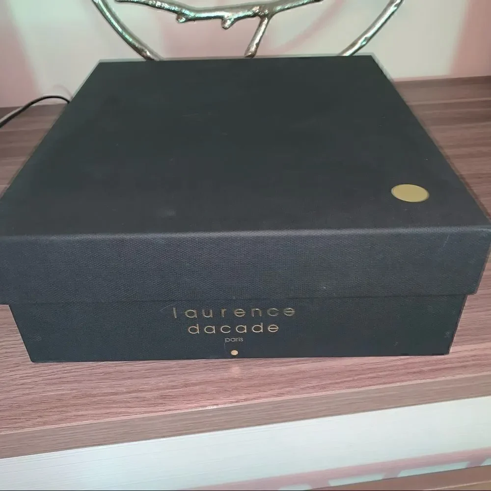 Laurence Dacade new box
